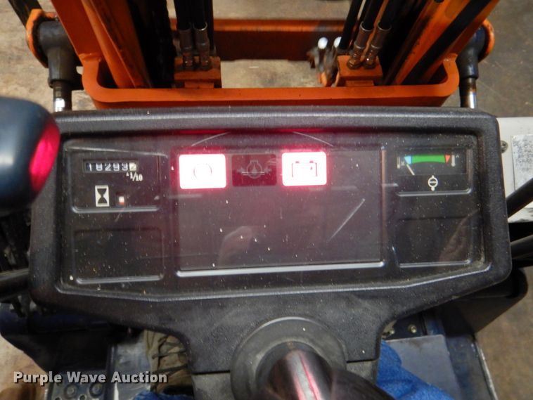 image for item DN2689 Toyota 5FGC25  forklift