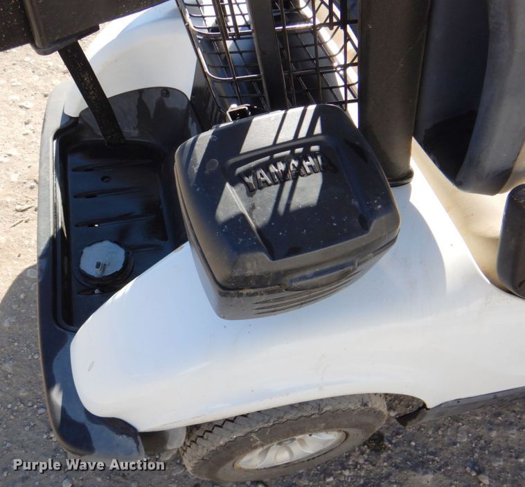 image for item DN2711 2007 Yamaha YDRA  golf cart