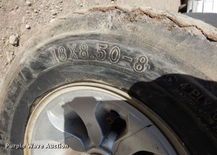 image for item DN2712 2007 Yamaha YDRA  golf cart