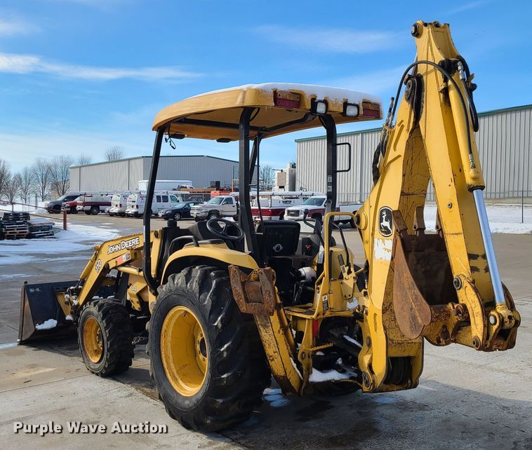 image for item GB9186 2003 John Deere 110  backhoe