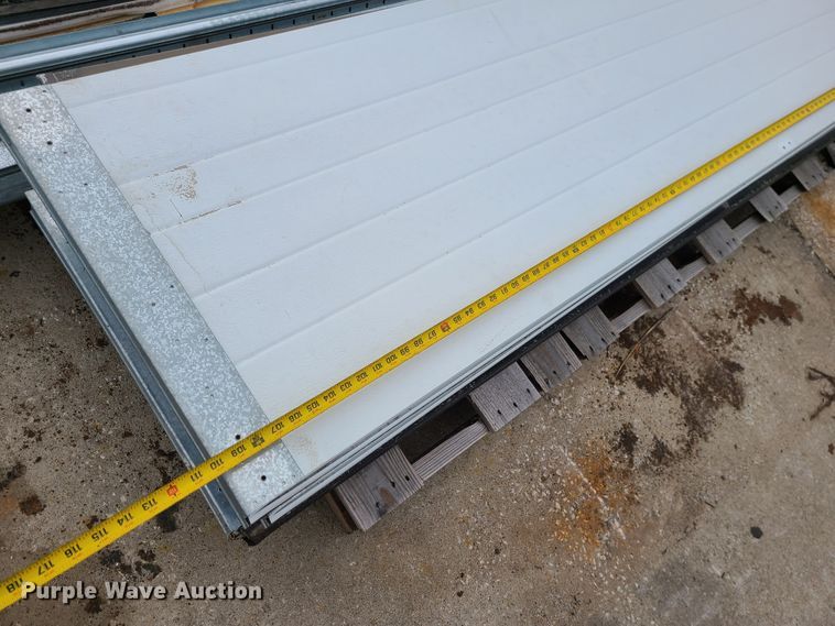 image for item GB9216 (2) garage doors