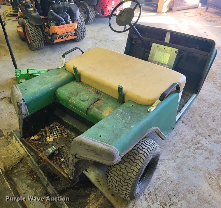 image for item GB9237 EZ GO  golf cart