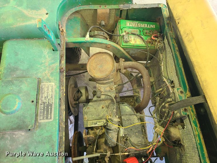 image for item GB9237 EZ GO  golf cart