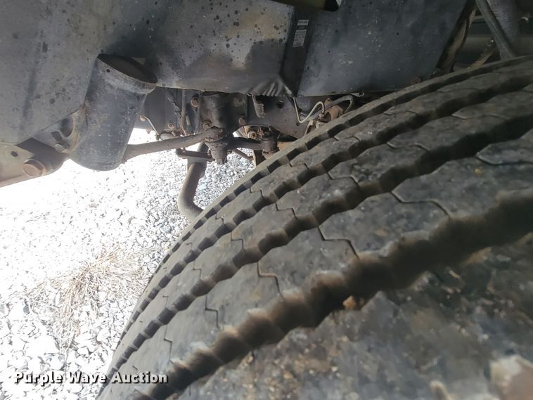 image for item HF9265 2000 Condor R Vision  RV