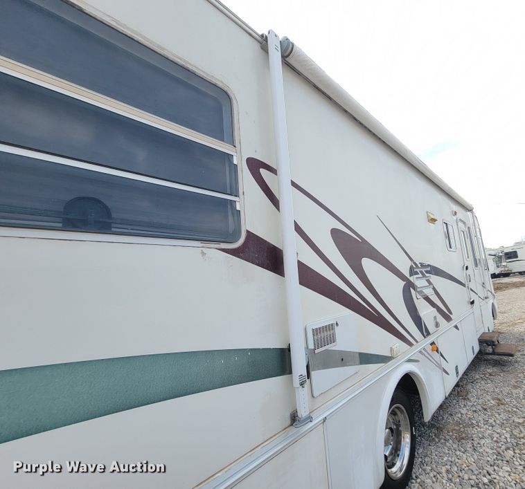 image for item HF9265 2000 Condor R Vision  RV