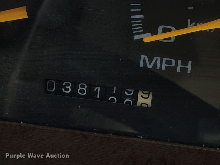 image for item HF9265 2000 Condor R Vision  RV