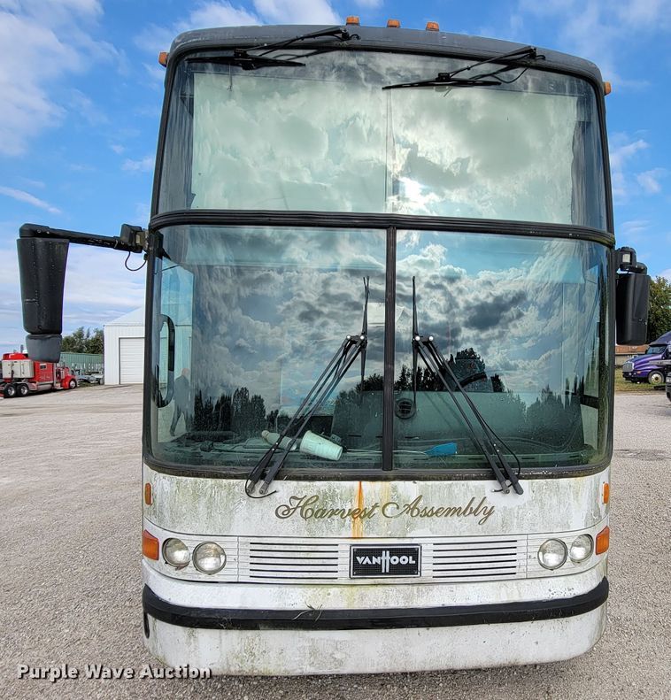 image for item HR9495 1994 Van Hool T815  coach bus