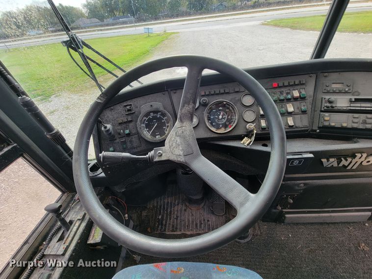 image for item HR9495 1994 Van Hool T815  coach bus