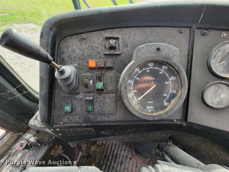 image for item HR9495 1994 Van Hool T815  coach bus