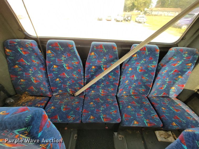 image for item HR9495 1994 Van Hool T815  coach bus