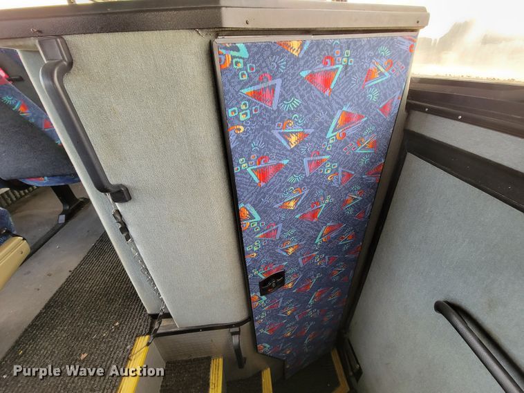 image for item HR9495 1994 Van Hool T815  coach bus