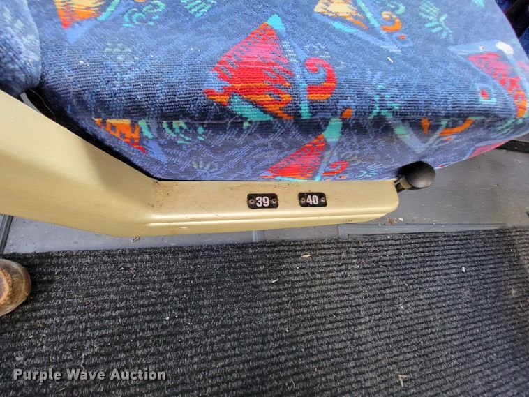 image for item HR9495 1994 Van Hool T815  coach bus