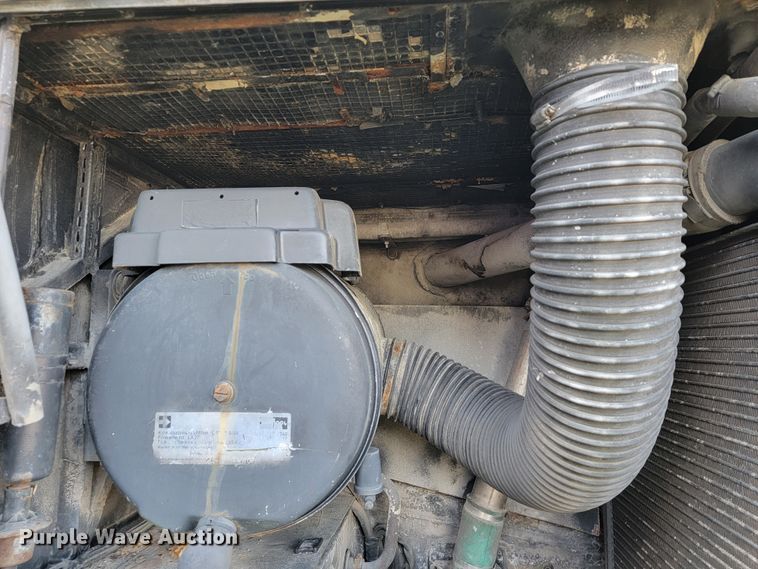 image for item HR9495 1994 Van Hool T815  coach bus