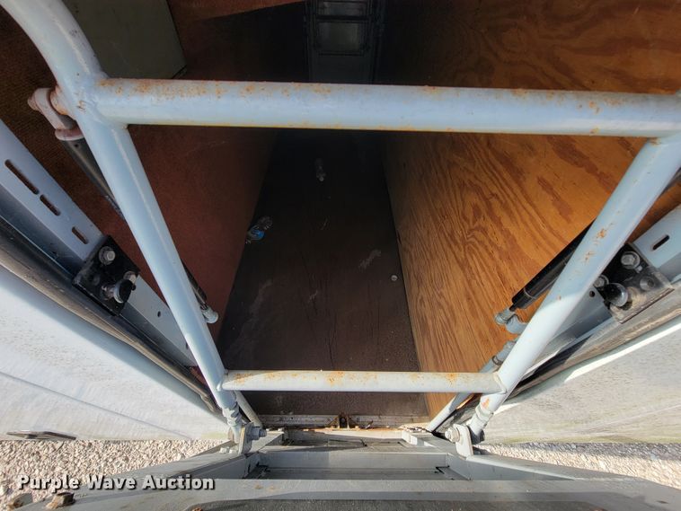 image for item HR9495 1994 Van Hool T815  coach bus