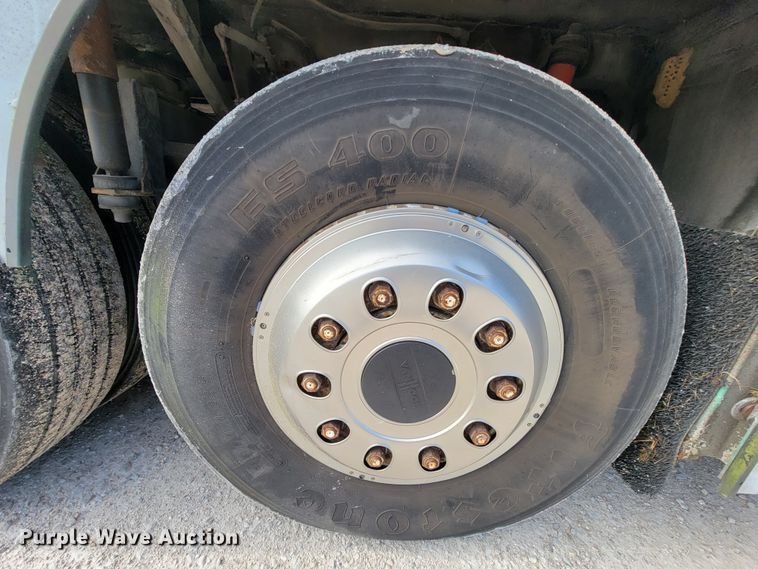 image for item HR9495 1994 Van Hool T815  coach bus