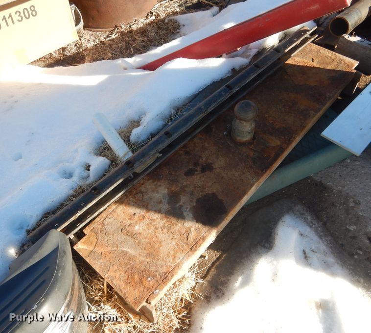 image for item HU9376 Pickup truck bed