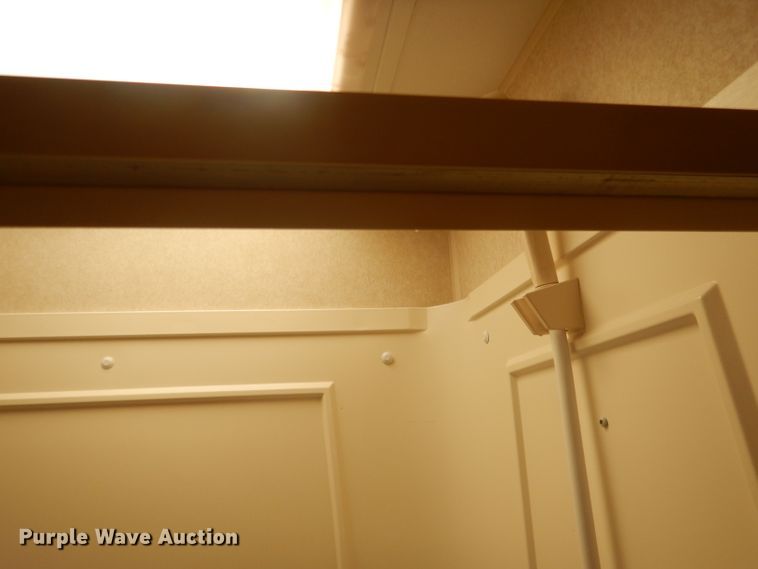 image for item HU9380 2003 Jayco Eagle  camper