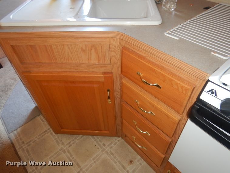 image for item HU9380 2003 Jayco Eagle  camper