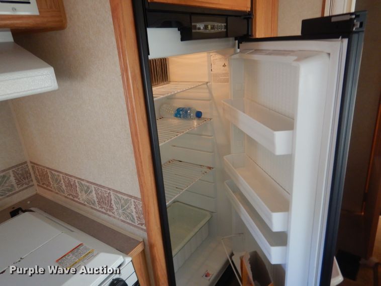 image for item HU9380 2003 Jayco Eagle  camper