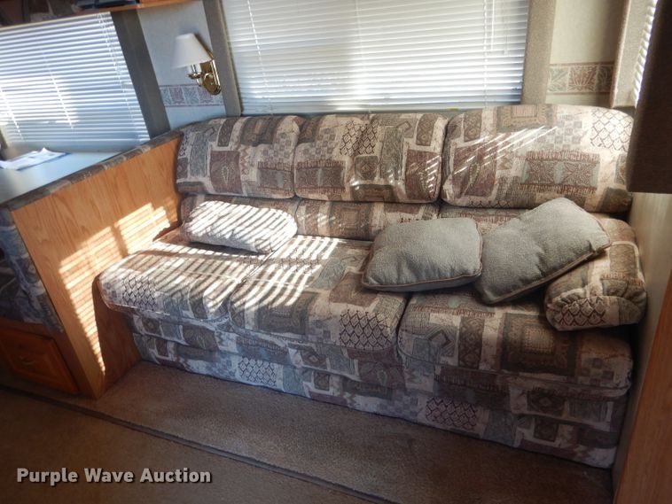 image for item HU9380 2003 Jayco Eagle  camper