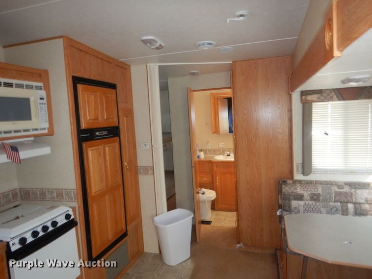 image for item HU9380 2003 Jayco Eagle  camper