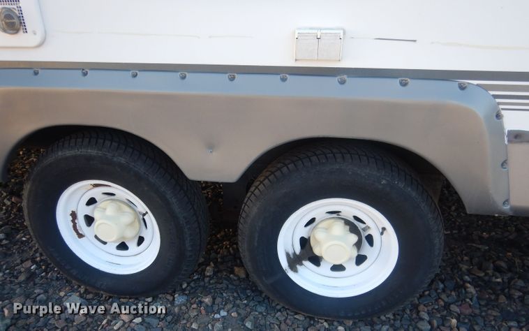 image for item HU9380 2003 Jayco Eagle  camper