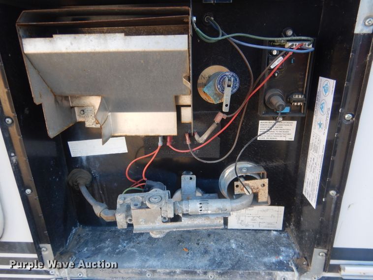 image for item HU9380 2003 Jayco Eagle  camper