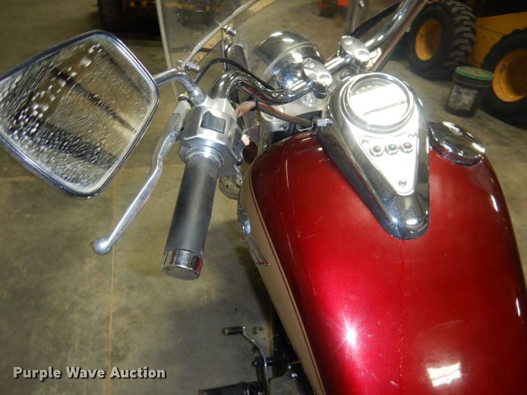 image for item HU9387 2000 Kawasaki VN800B  motorcycle