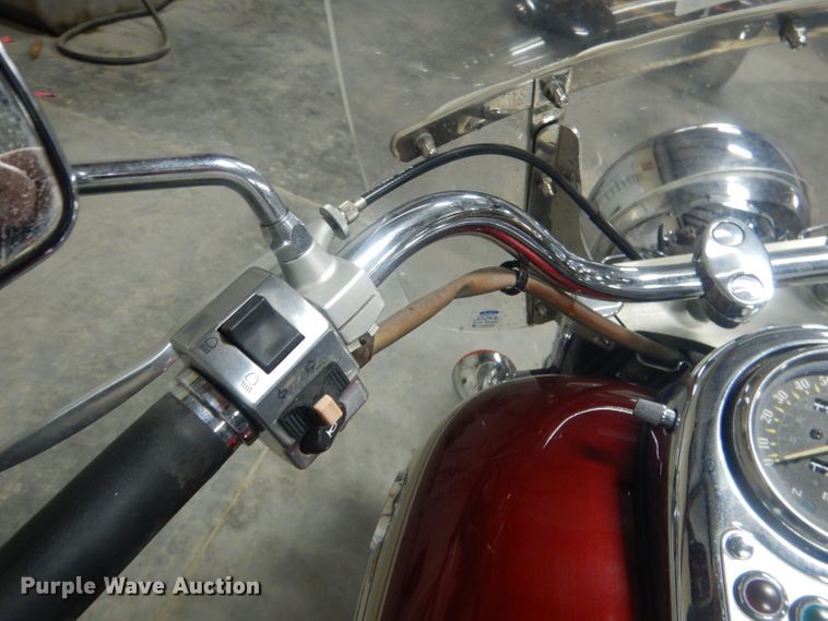 image for item HU9387 2000 Kawasaki VN800B  motorcycle