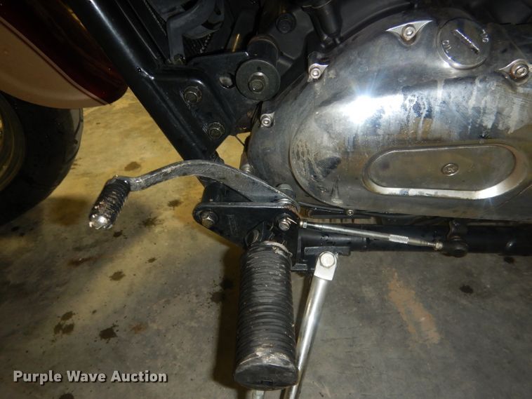 image for item HU9387 2000 Kawasaki VN800B  motorcycle