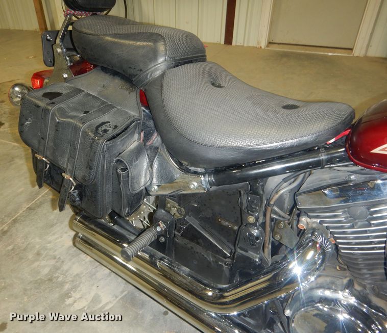 image for item HU9387 2000 Kawasaki VN800B  motorcycle