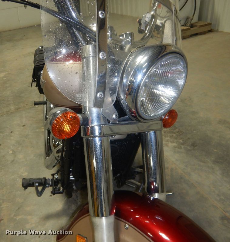 image for item HU9387 2000 Kawasaki VN800B  motorcycle