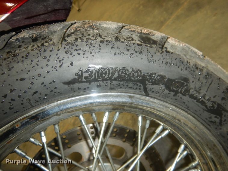 image for item HU9387 2000 Kawasaki VN800B  motorcycle