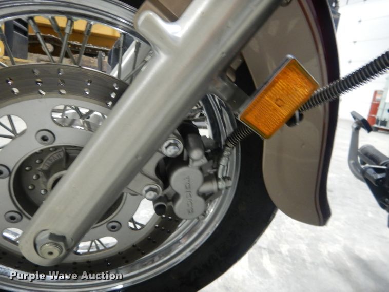 image for item HU9387 2000 Kawasaki VN800B  motorcycle