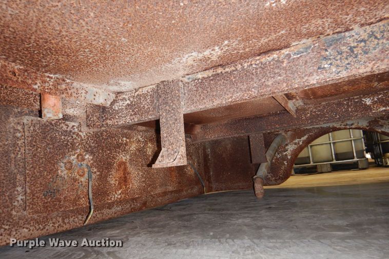 image for item IB9515 Flatbed