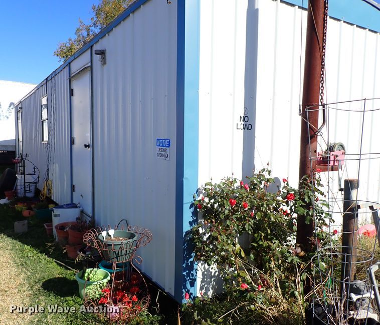 image for item IC9662 Oilfield crew quarters