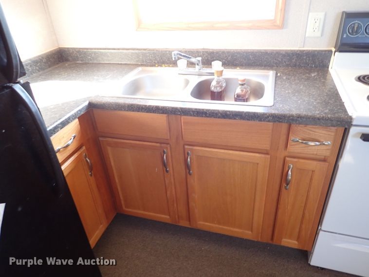 image for item IC9662 Oilfield crew quarters