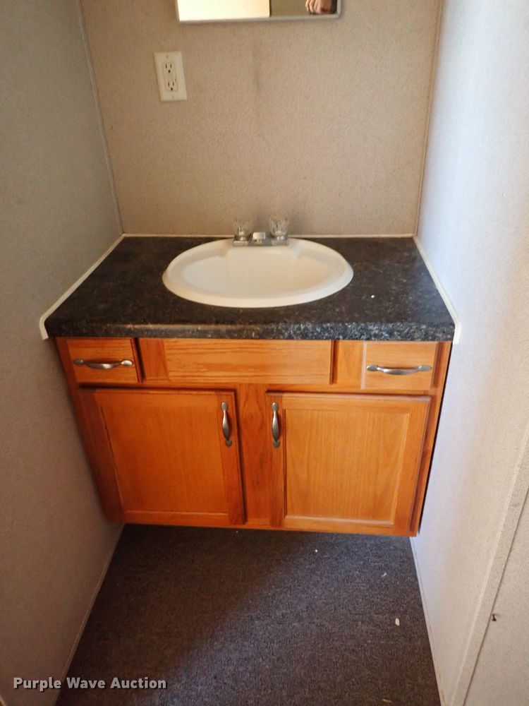 image for item IC9662 Oilfield crew quarters