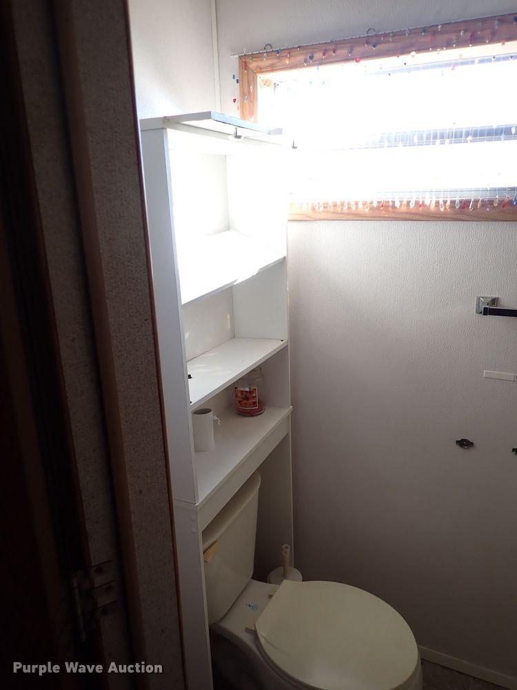 image for item IC9662 Oilfield crew quarters