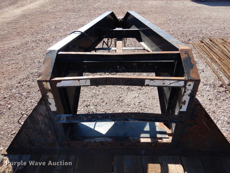 image for item IE9565 2012 Load Max GH0232  equipment trailer