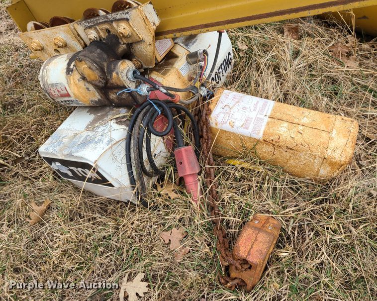 image for item IF9283 Gaffey  jib crane