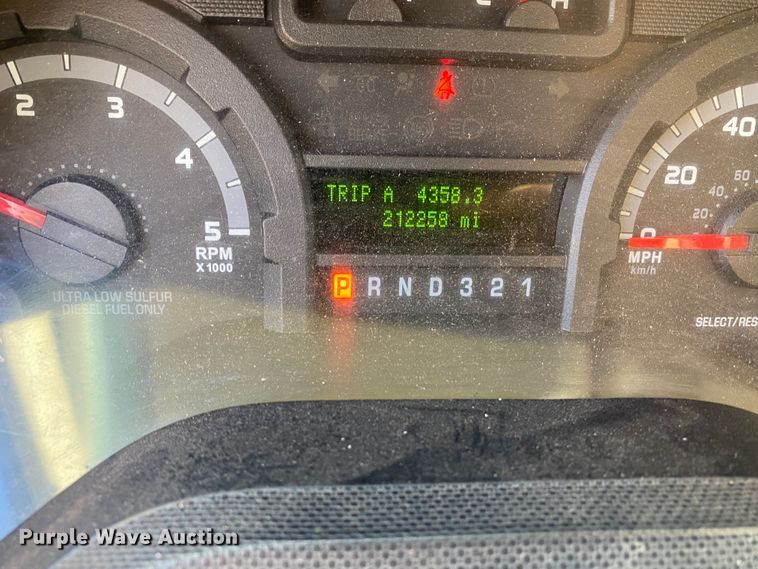 image for item IG9276 2009 Ford E450  shuttle bus