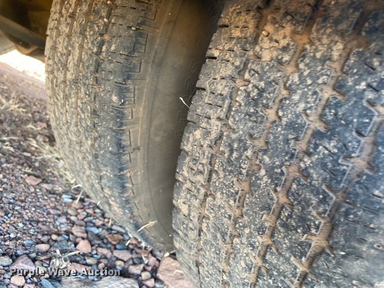 image for item IG9276 2009 Ford E450  shuttle bus