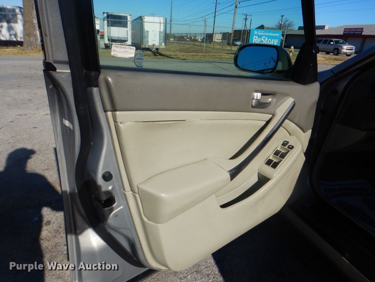 image for item IG9509 2003 Infiniti G35