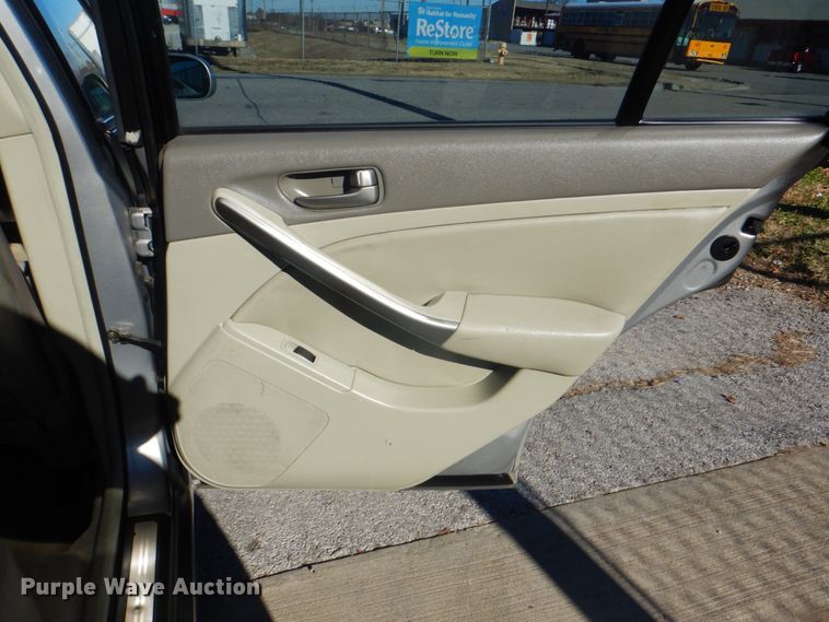 image for item IG9509 2003 Infiniti G35