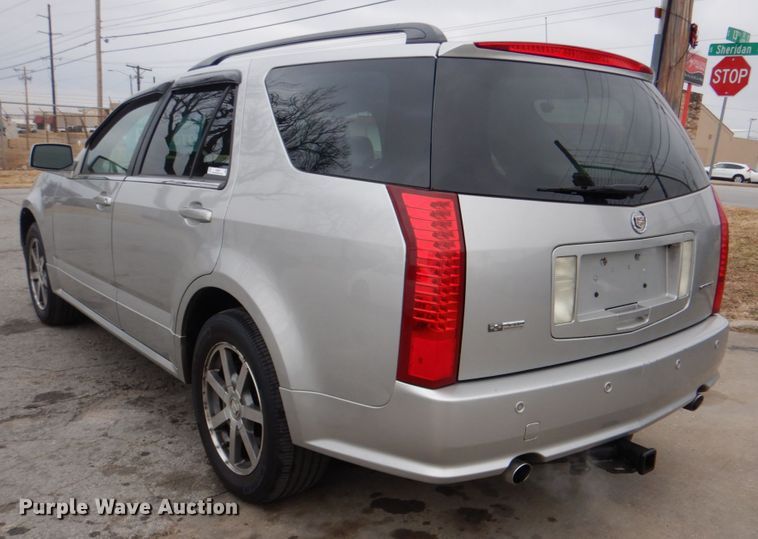 image for item IG9665 2004 Cadillac SRX  SUV