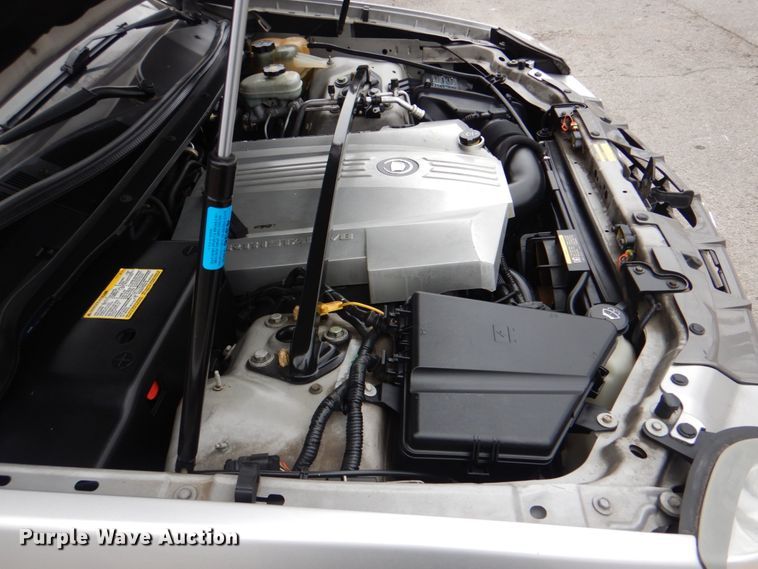 image for item IG9665 2004 Cadillac SRX  SUV