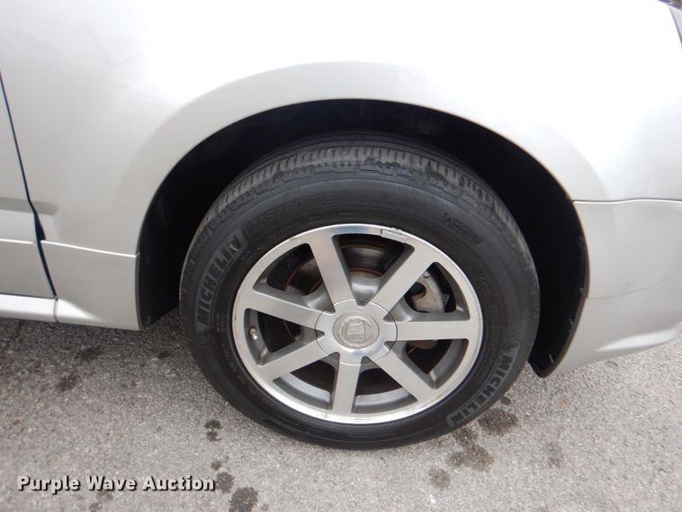 image for item IG9665 2004 Cadillac SRX  SUV