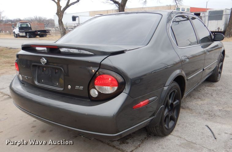 image for item IG9667 2001 Nissan Maxima