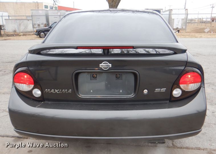 image for item IG9667 2001 Nissan Maxima